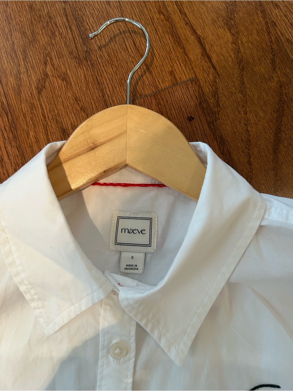 Maeve Shrunken Bennet Embellished Buttondown Shirt Cherry - Picture 9 of 9